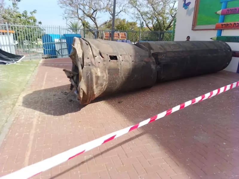 Trump'tan İran'a 5 Gün Süre Tanıyan Saldırı Ertelemesi