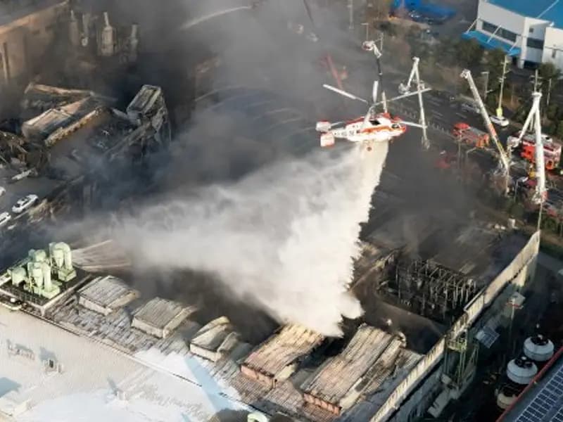 Daejeon'da Fabrika Yangını: 10 İşçi Hayatını Kaybetti