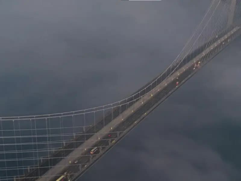 İstanbul'da Sabah Yoğun Sis: Yavuz Sultan Selim Kayboldu