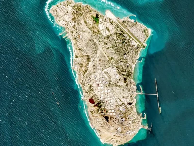 Hark Adası'ndaki Saldırı: İran'ın Enerji İhracatı Risk Altında