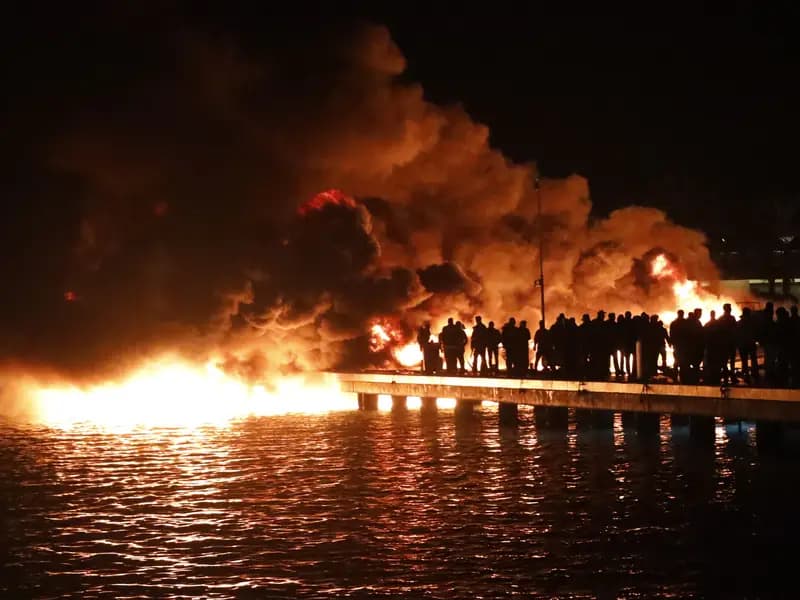 Bodrum'da Lüks Motoryatlar Kül Oldu, Soruşturma Başlatıldı