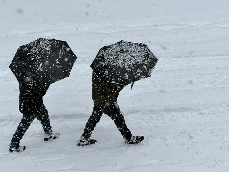 Türkiye'nin 10 İlinde Kar ve Sağanak Yağış Alarmı Verildi