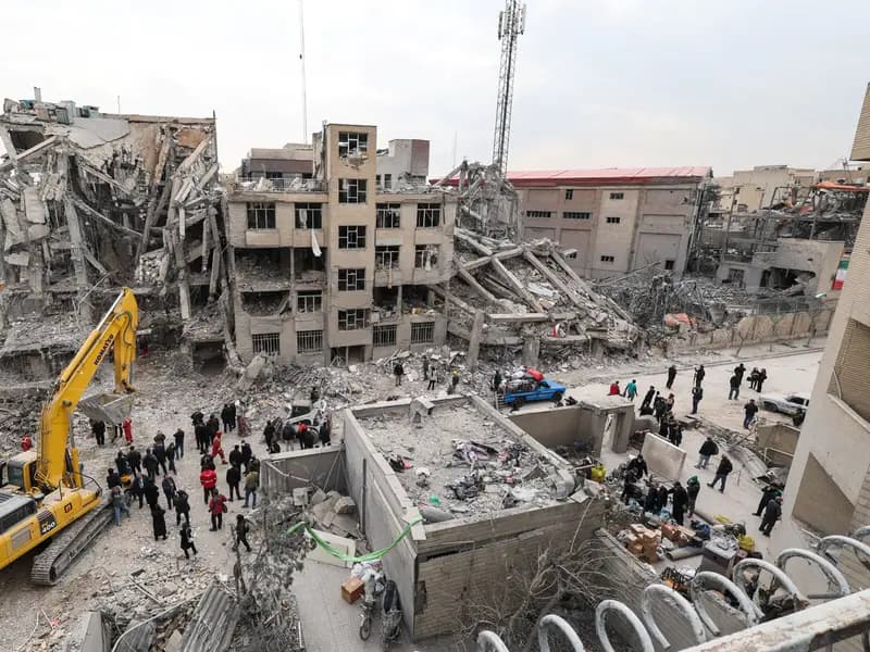 ABD, İran'a Karşı Saldırıları Durdurması İçin İsrail'e Süre Verdi