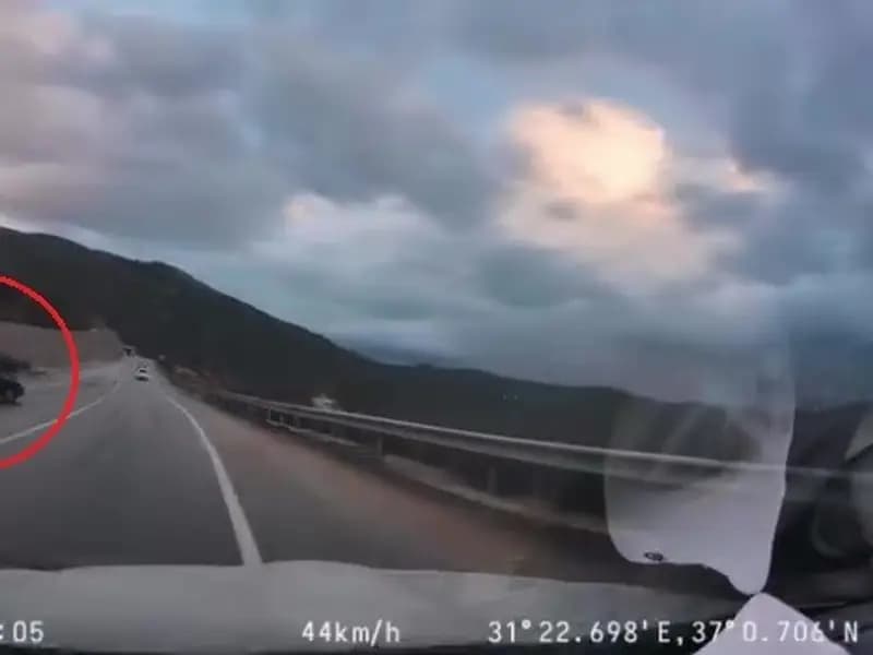 Manavgat'ta Bayram Dönüşünde Kontrolden Çıkan Kaza Anları