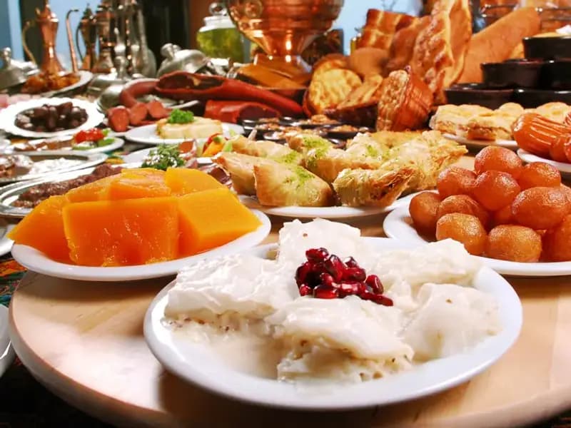 Bayramda Sağlıklı Beslenme İpuçları: Tatlılara Dikkat!