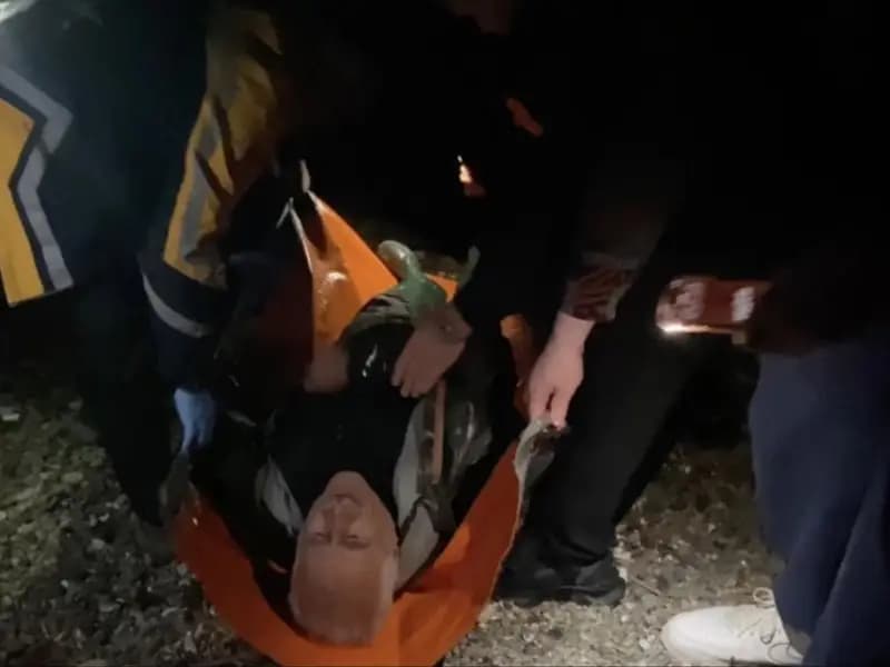 Mudanya'da Balık Avında Kayık Battı, Baba ve Oğul Kurtuldu